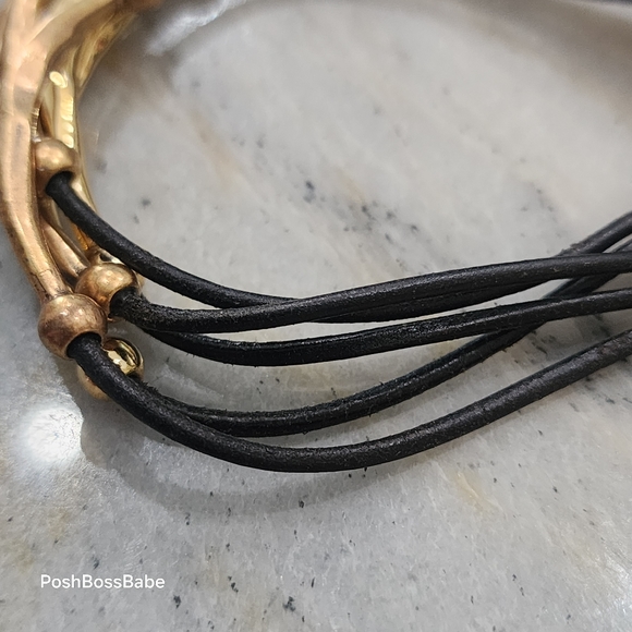 Chico’s Multi-Strand Black Leather Bracelet w/ Hammered Gold-Tone Accents - Picture 4 of 6